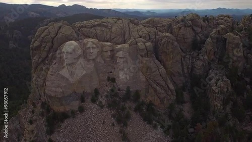 Aerial South Dakota Mt Rushmore
Aerial video of Mt Rushmore during the day.