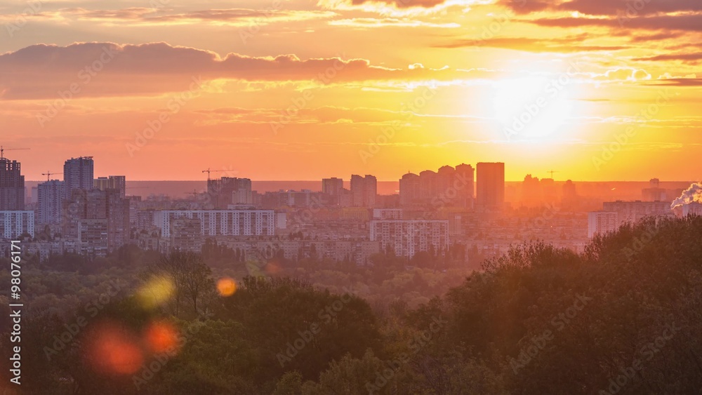 Timelapse video footage of the morning sunrise