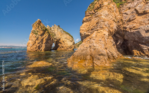 Скалы в Японском море. Приморский край, Россия © xotaka
