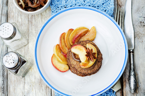 Liver pancakes with caramelized onions and apples