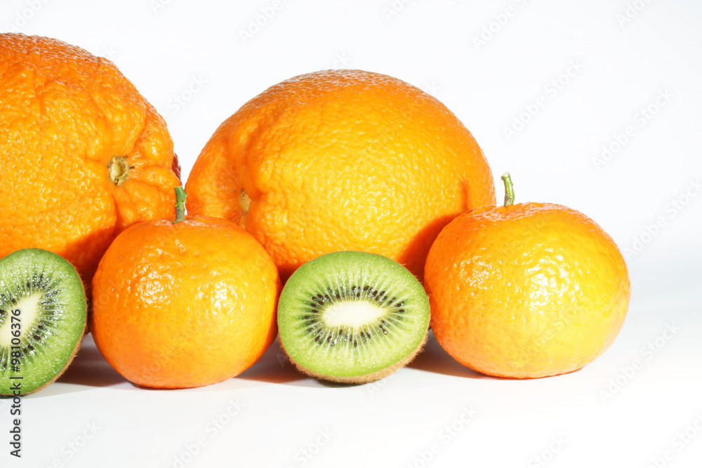 Mix Fruits - Kiwi, Mandarin, Orange Mix Fruits - Kiwi, Mandarin, Orange