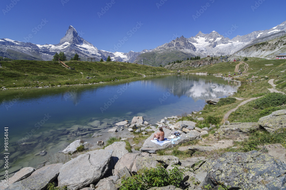 Plakat Wspinaczka i pływanie pod Matterhorn - Leissee