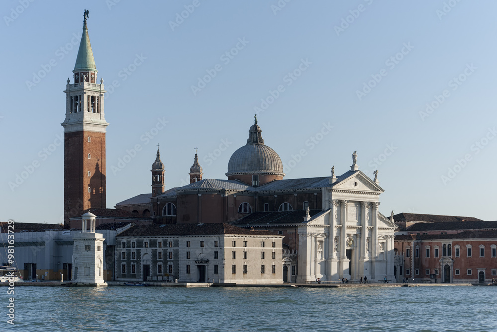 Hermosa ciudad de Venecia en Italia