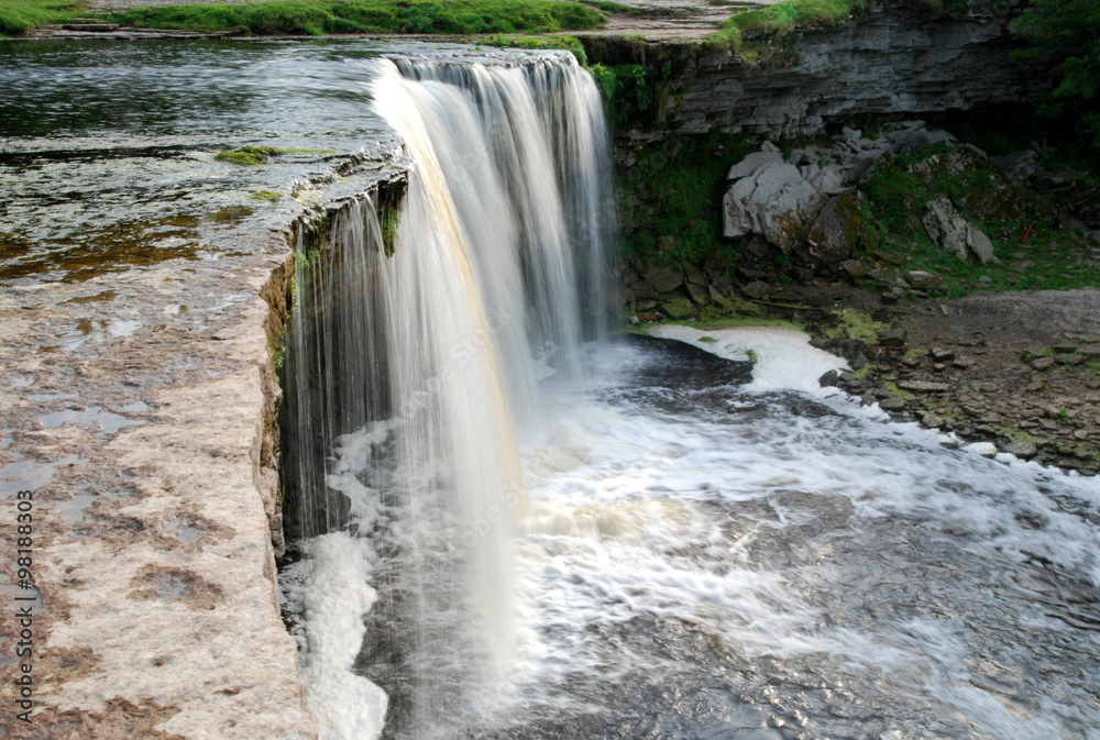 Fototapeta premium Jägala-Wasserfall (Jägala juga), Estland