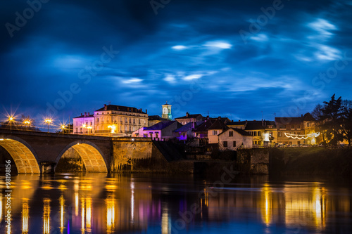 Tableau sur toile Bergerac de nuit