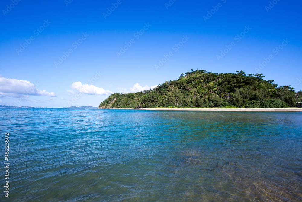 沖縄の海・宮城島の浜