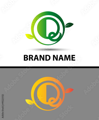 Q letter Eco logo
