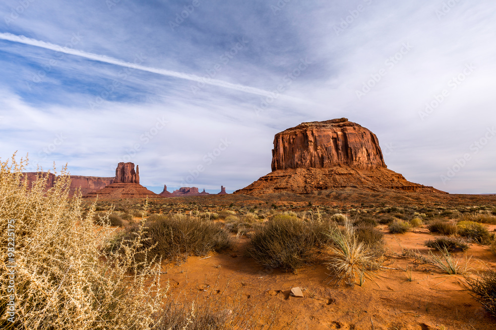 Vista de Monument Valley National Park, en Utah, USA Vista de Monument Valley National Park, en Utah, USA
