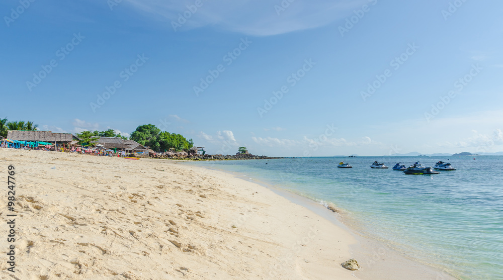 Fototapeta premium Khai Island in Phang Nga Bay, Thailand