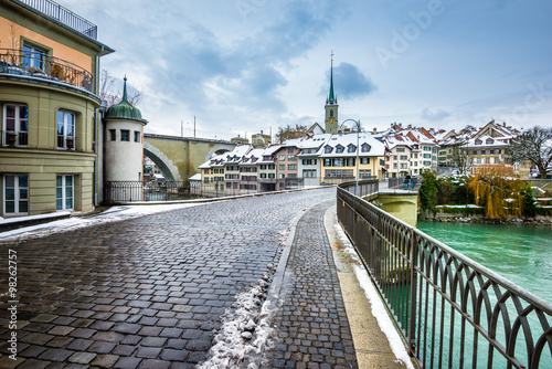 Nydeggbr  cke und Altstadt von Bern