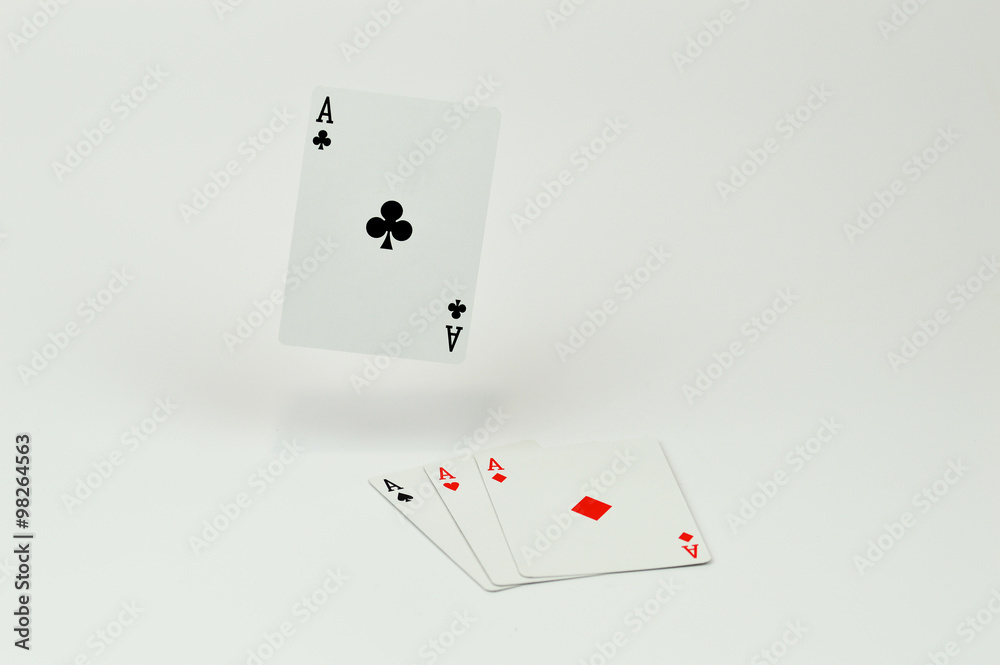 Obraz premium Poker mit schwebendem Ass