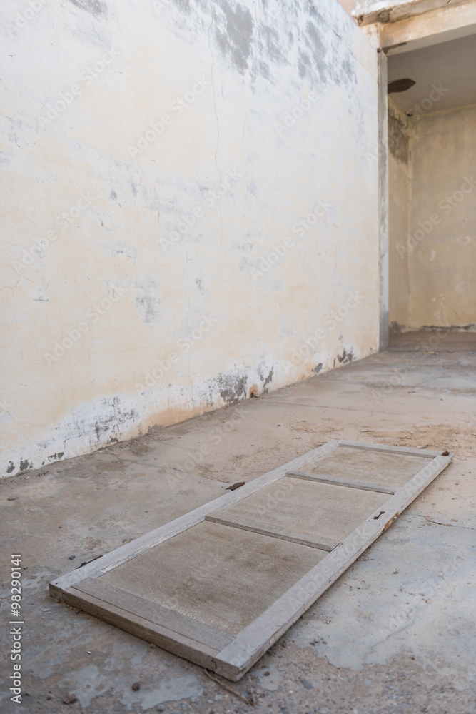 Old antique door, Old Ras Al Khaimah abandoned ghost town, Al Jazirah Al Hamra Old antique door, Old Ras Al Khaimah abandoned ghost town, Al Jazirah Al Hamra