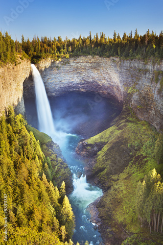 Helmcken Falls in Wells Gray Provincial Park, British Columbia, photo