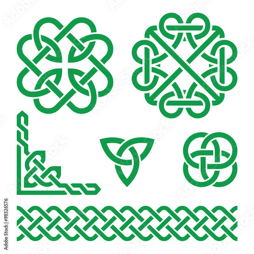 Celtic green Irish knots, braids and patterns 