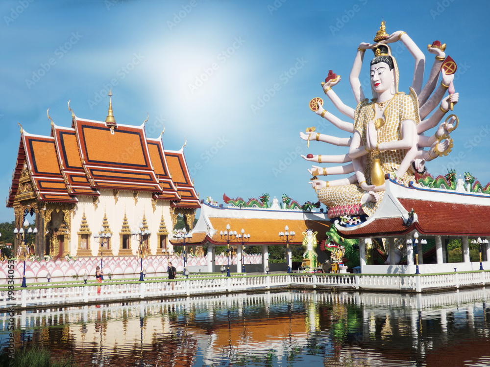 Naklejka premium Wat Plai Laem Thailand sightseeing