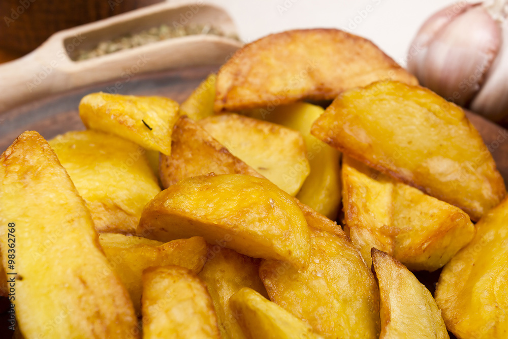 Potatoes fried in lard Potatoes fried in lard