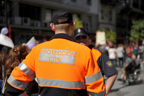 Agente voluntario de protección civil