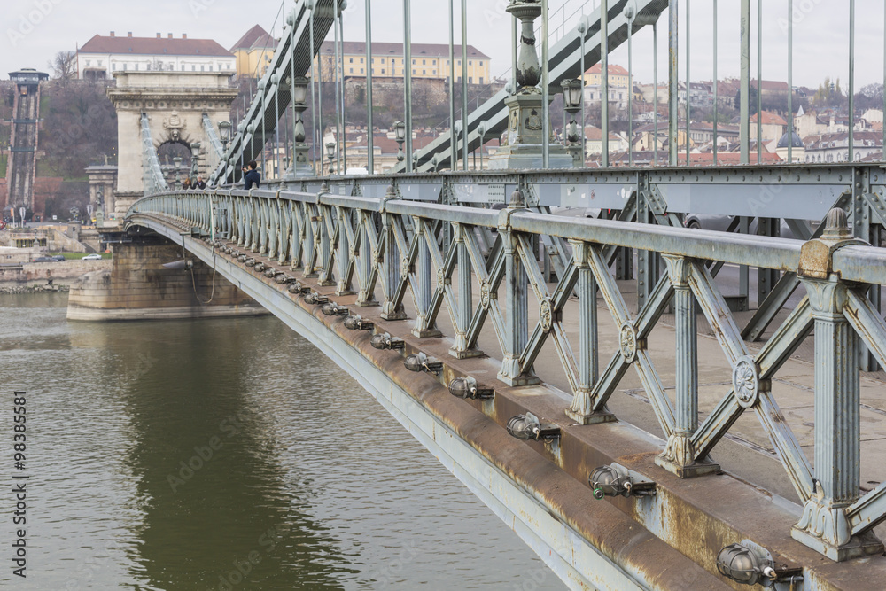 Obraz premium Chain Bridge is the quintessential symbol to Budapest, one of th
