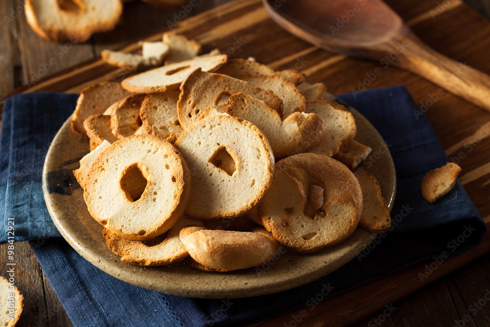 Naklejka premium Homemade Whole Wheat Bagel Chips