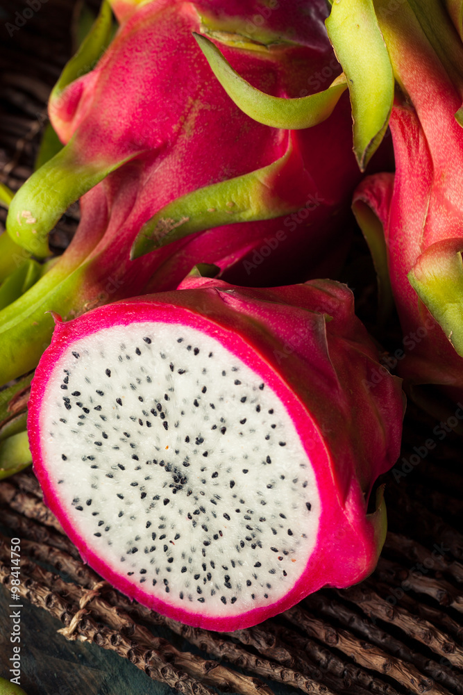 Raw Organic Dragon Fruit Raw Organic Dragon Fruit