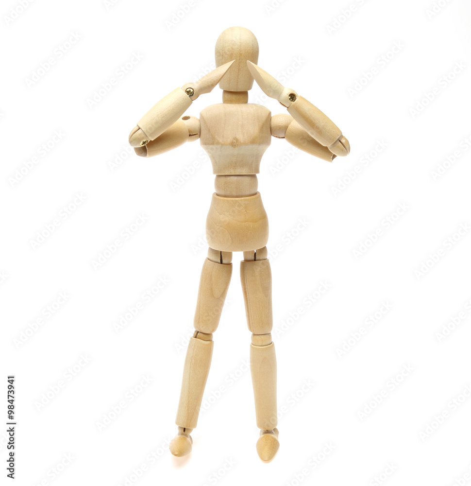 叫ぶポーズする人形