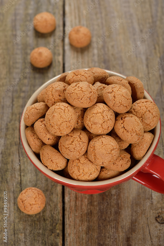 Amaretti biscuits Amaretti biscuits