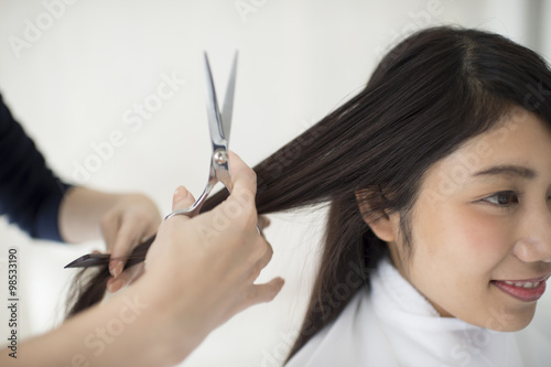 Barber has cut the long hair of women