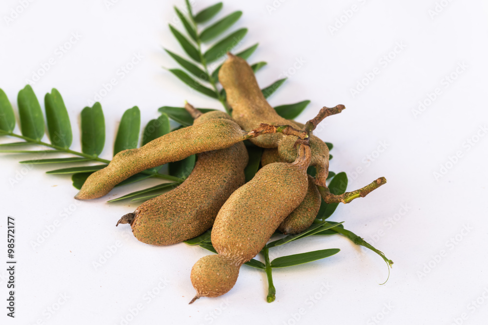 Fototapeta premium fresh tamarind on leaf