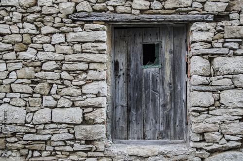 Ares del maestre door