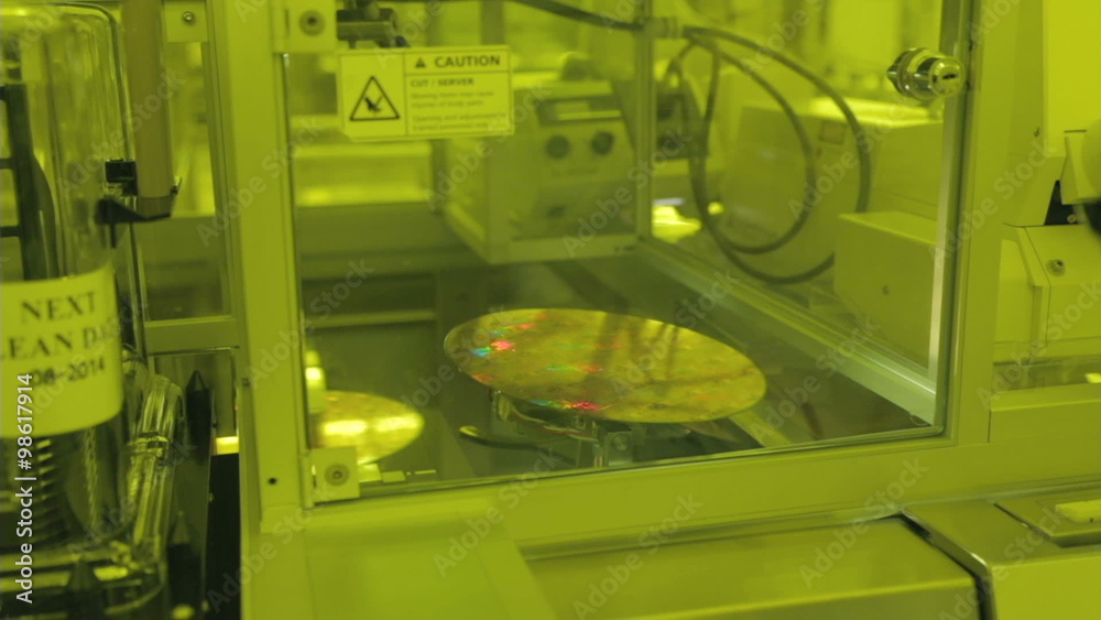 Silicon wafer inspection process in a semiconductor manufacturing