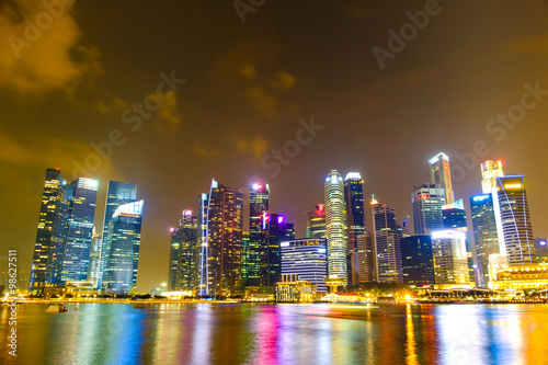 Singapore Skyline and view of Marina Bay © tsxmax