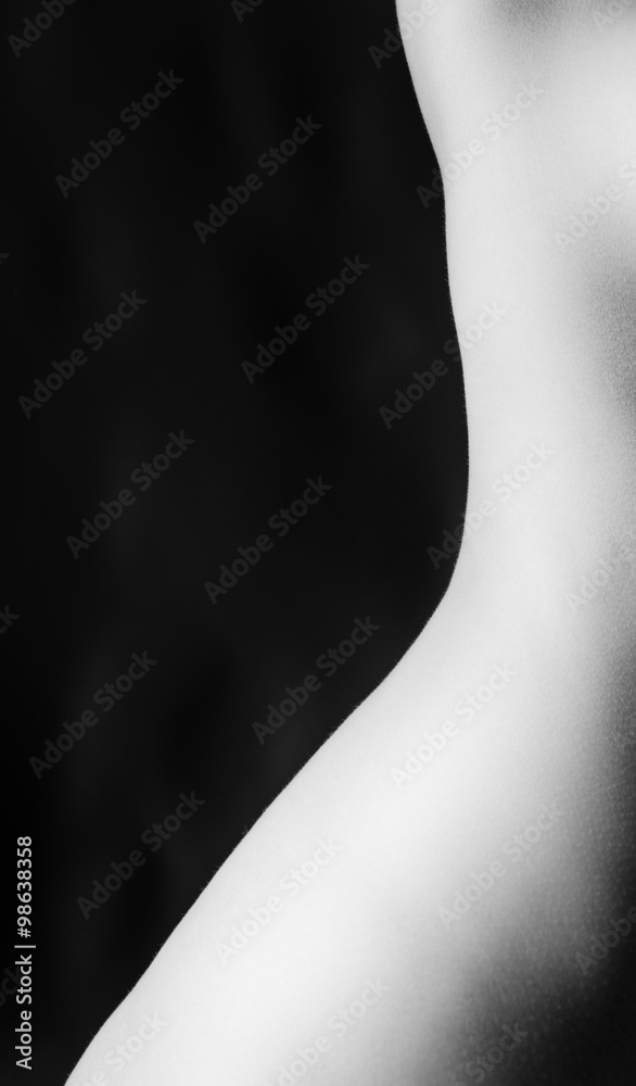 Naklejka premium Beautiful and naked female side view