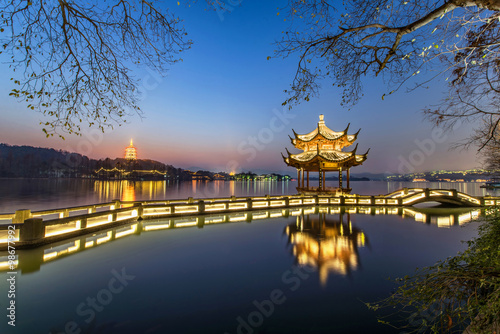 Vászonkép beautiful hangzhou in twilight and ancient pavilion