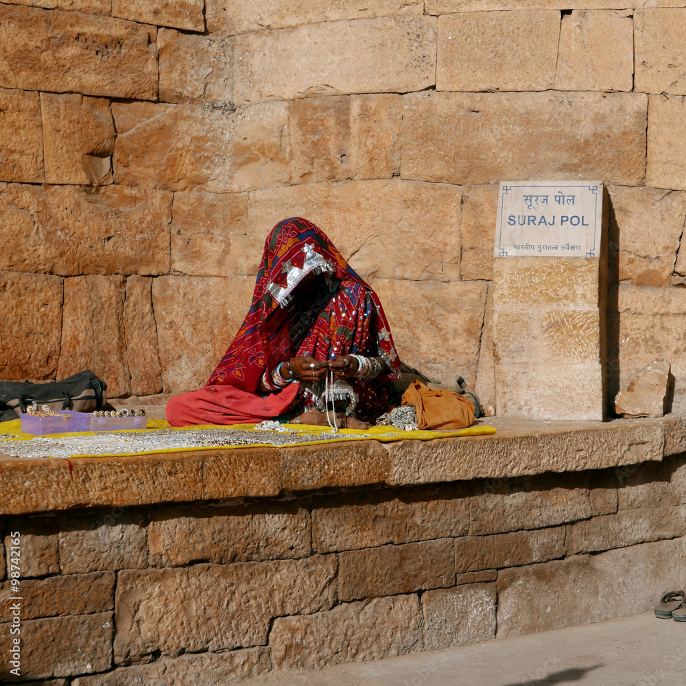 custom made wallpaper toronto digitalVendeuse indienne de pacotille.