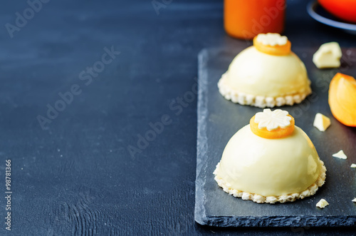 persimmon white chocolate cream cheese mousse cake