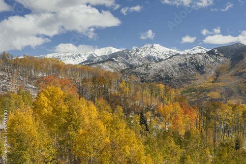 Maroon Bells - Snowmass Wilderness Area Autumn