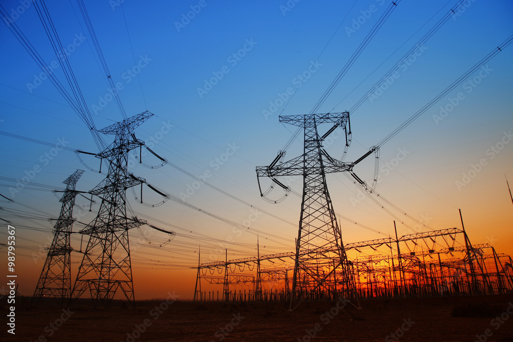 In the evening, the outline of substation, it is very beautiful