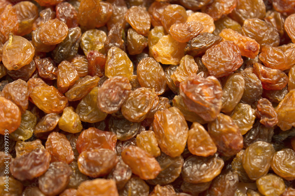 This is a closeup photograph of sultanas raisins