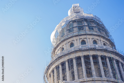 Dome of El Capitolio being repaired photo