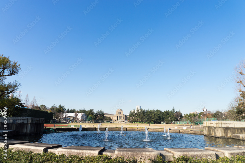 Fototapeta premium 明治神宮外苑 噴水