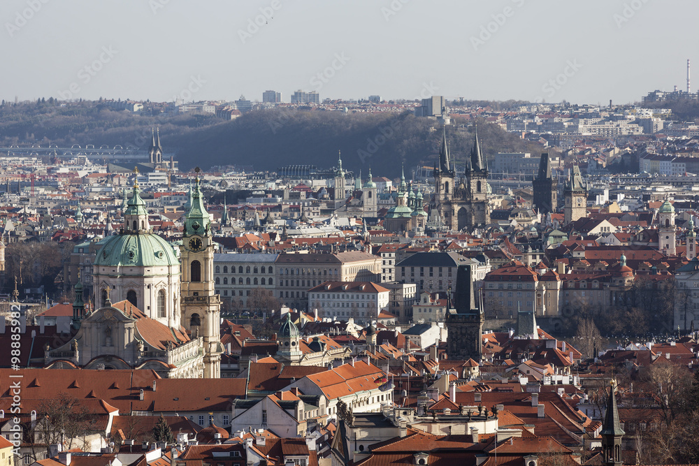 Вид на Прагу со смотровой площадки у Страговского монастыря. Прага