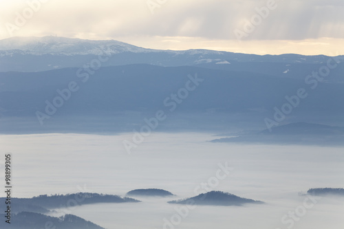 Über der Nebeldecke © Christian Hatzl