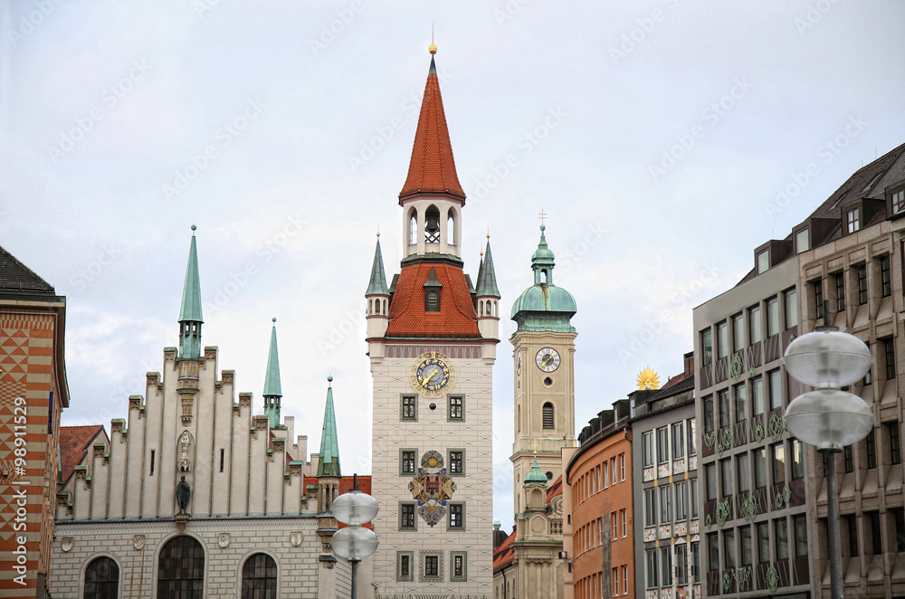 Old Town Hall (Altes Rathaus) building at Marienplatz in Munich,