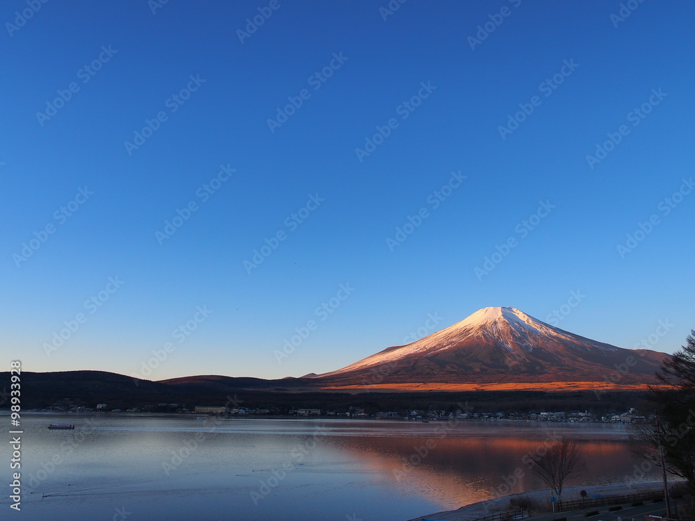 紅富士　富士山