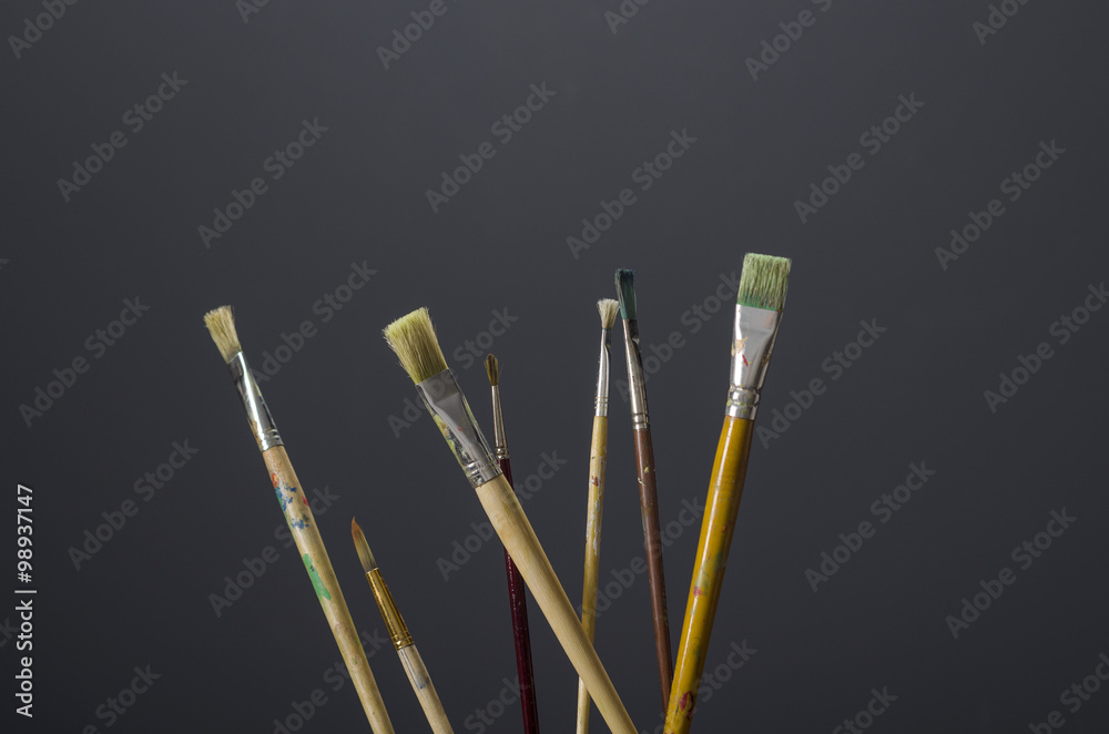 paint brushes paint brushes