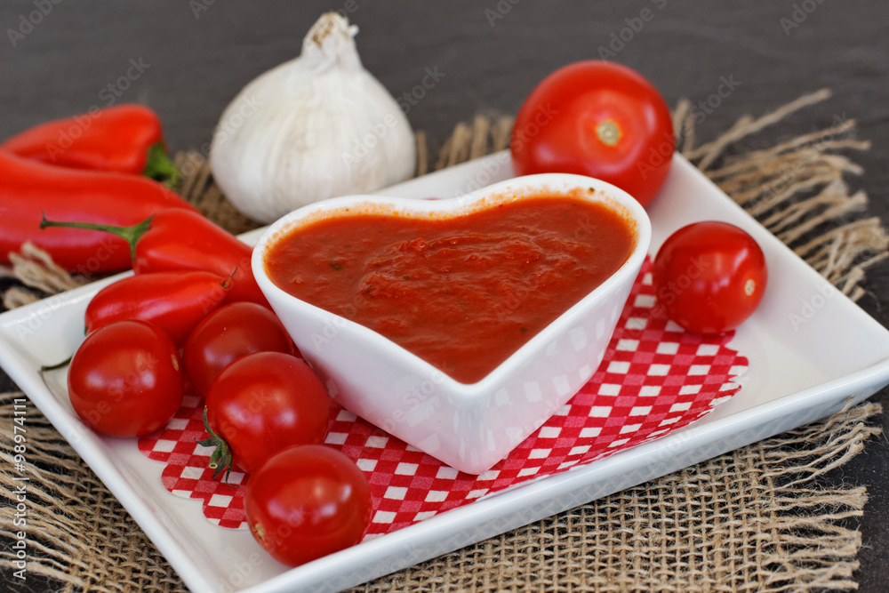 Tomatensoße Tomatensoße