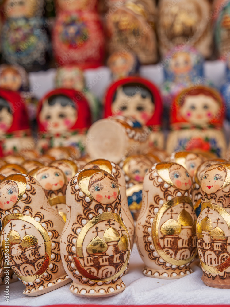 Russian Nesting Dolls Russian Nesting Dolls