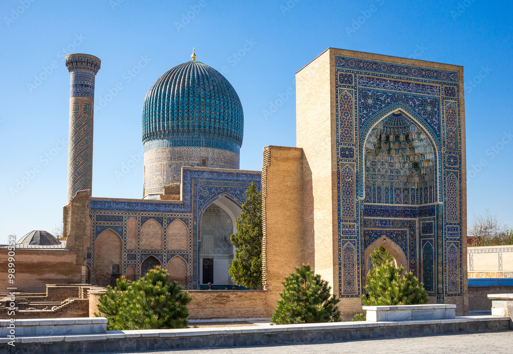 Uzbekistan, Samarkand, the Gur-Emir mausoleum thet protects the tomb of Tamerlane
