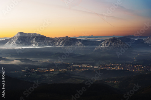 Photos durango surrounding by urkiola mountains