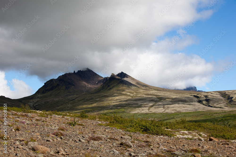 Montagna lavica in Islanda